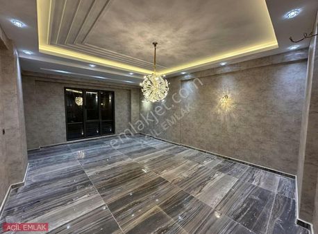 Acil Emlak'tan Ultra Lüx 4+1 Daire