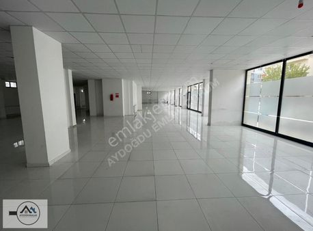 Aydoğdu'dan M.akif Eroy Cad Üzeri 550 Mk Dükkan Depo Alanı 250mk