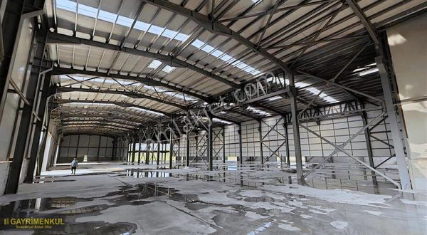 Erenler E5 Kavşağına Yakın Ana Cadde Cephe 7350 M² Ticari Arsa