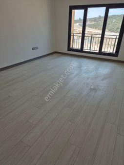 Dikmece Tokilerde 3+1 Kiralık Daire