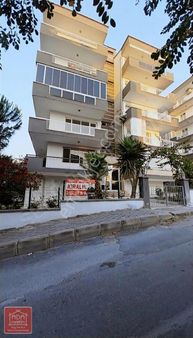 Okullara Pazaryerine Garaja Yürüme Mesafesinde Doğalgazlı 2+1