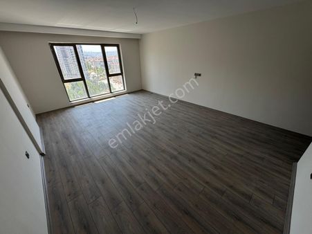 Çiçekli Mahallesinde '0' Site İçerisinde Lüx Yapı 4+1 Yüksek Kat