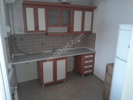 Boyut Global'den Fiyatı Düşürdük!!!!!! Sakarya Cd. Yakını Satılık 2+1 Ofis-büro