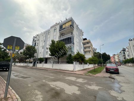 Çağlayan’da Yalı Caddesinde Satılık Katta 2 + 1