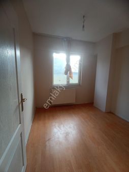 Hatipoğlundan Satılık 2+1 Bahçe Katı