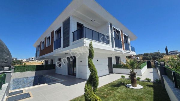 Didim Hisar Mahallesinde Villalar Bölgesinde Satılık Villalar