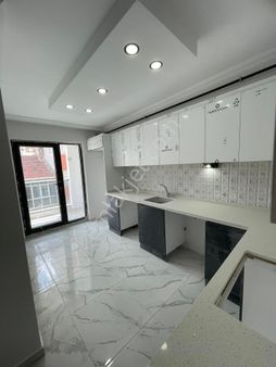 Kırmızıtoprak Mahallesinde Satılık 4+1 Dubleks Daire