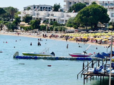 Didim Altınkuma 30 Metre Mesafede Asansörlü Arakat Satılık 2+1 Daire