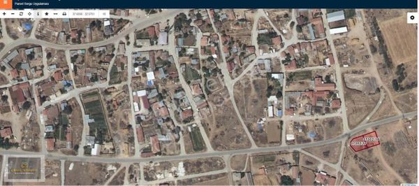 Cemil Şimşek'den Çakırlar Köyünde Yatırımlık Fırsat Arsa 2 Adet