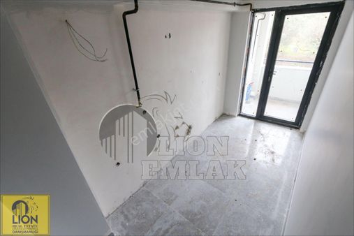 ⬛🟨bandırma Yeni Mahallede Sıfır,arakat,balkonlu Satılık 2+1 Dair🟨⬛e