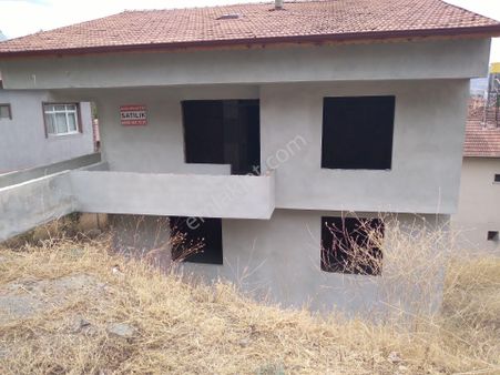 Satılık Bahceli Ev Anas Emlak Tan