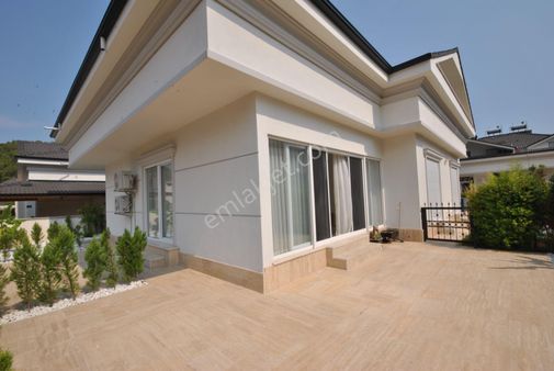 Antalya Kemer Arslanbucak Ta Bahçesi Ayrı Satılık İkiz Villa