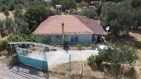 Burhaniye Bahadınlıda 1640 M2 Arazi İçerisinde Satılık 2+1 Müstakil Ev!