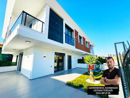 Didimde Satılık 3+1 Müstakil Bahçeli Otoparklı Sıfır Ön Cephe Villa !