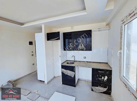 Esse My Home Dan Sarıçam Çınarlı Da Akkuyu Tokilere Yakın 1+1