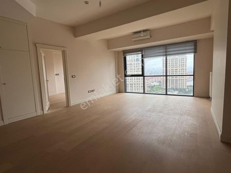 Kiptaş Venezia Mega'da Satılık 1+1 Avm Mnz. Boş Oturuma Hazır Daire