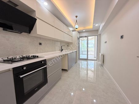 Hayal'den Eryaman Mh'de Ebeveyn Banyolu Bağımsız Ful Yapılı 3+1*