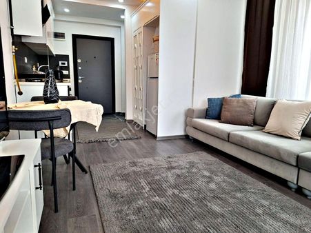 Başiskele Yaylacık Mh.'de Kiralık 1+1 Site İçi Eşyalı Bahçe Dubleks Daire