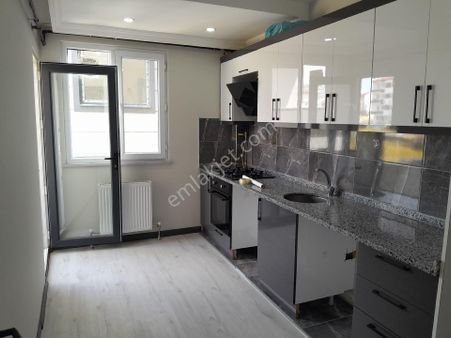Tekırdag Kapaklıda Bahçelievler Mahallesinde Kiralık 2+1 90.m2 Daire