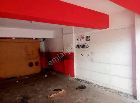 Baron Emlaktan Karaçayda Satılık Dükkan