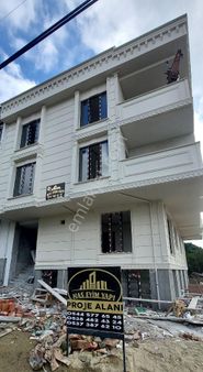 Yılbaşı Teslim 1.500 Bin Tl Peşin Kalanı Vade Farksız Elden Senetli Otoparklı Bahçe Katı