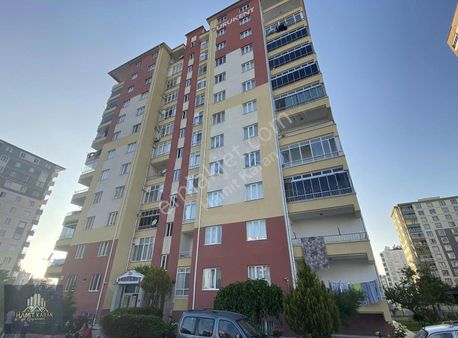 İldem 5 Tranvay Durağı Karşısı Satılık 3+1 Daire