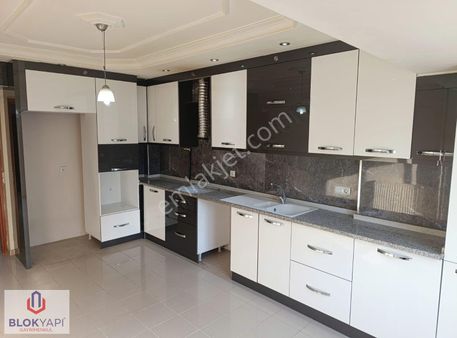 Kınıklı'da 4+1 210 M2 Satılık Arakat Daire Fırsatı!!!!!