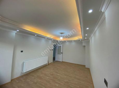 Rota Emlak Buca Göksu Cadde Üzerinde Plan Projeli 2+1 Doğalgazlı