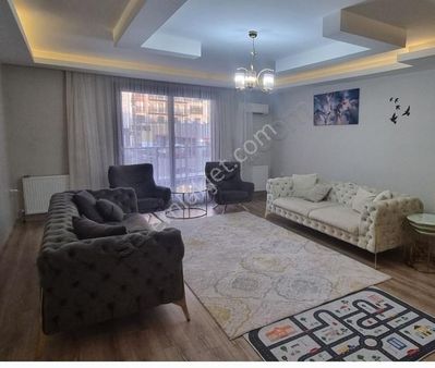 Buca İnönü Mahallesi 3+1 140 M² Doğalgazlı Satılık Daire