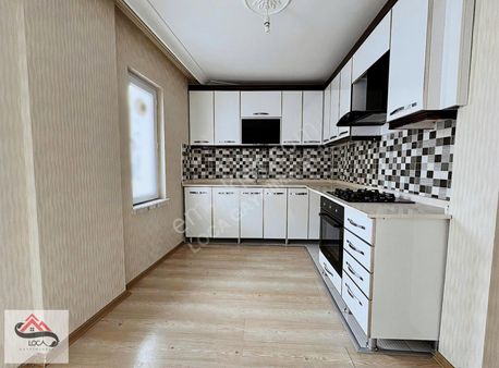 Loca'dan M.kemal Mh. Orhangazi Cadde Üzeri 1.kat Asansörlü 3+1!!