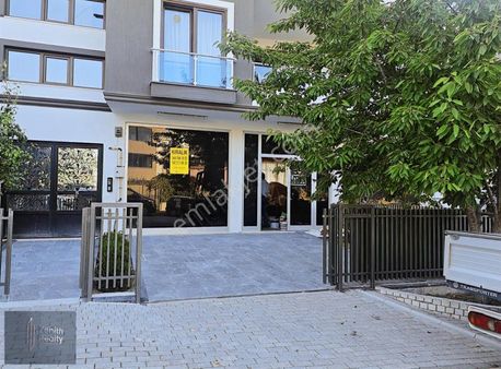 Demirci Mahallesinde Kiralik İşyeri