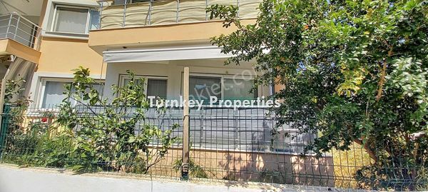 Güllük Merkezi Konumda Deniz Manzaralı Eşyalı Satılık Daire