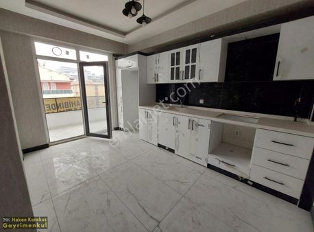 Hesaplı Fırsat!!!daire En Tepe Avm Civarı Sıfır 3+1 Sıfır Daire