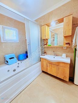 Mumcular Merkezi Konumda 2+1 Daire