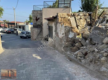 Assos Kayalar Köyünde 139,50 M2 Deniz Manzaralı Köy Evi