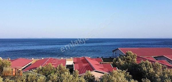 Assos Sazlı Köyü Sahilinde Denize 50 Mt Mesafede Prefabrik Ev