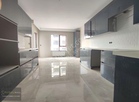 Şevkat Mah. De Harika Konumda Yeni Bina 3+1 157 M2 Ara Kat Daire