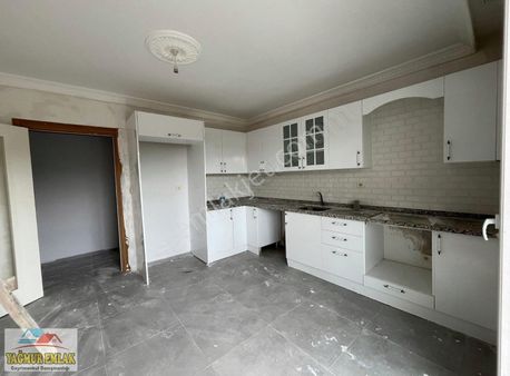 Yağmur Emlak'tan 2+1 Satılık