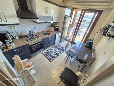 Çiğli Balatçık Mahallesinde 3+1 Satılık Daire