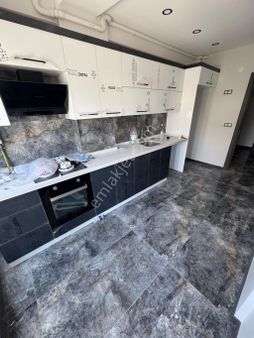 Mega Emlaktan Satılık Ara Kat Sıfır 2+1 Daire