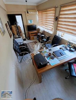 Satılık Seyitnizam Demirciler Sitesi Galaksi İş Merkezinde Büro