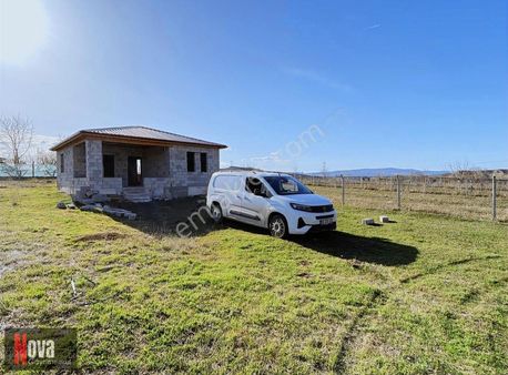 Nova Kahramankazan'dan Natamam Şekilde Tek Tapulu Beton Evli