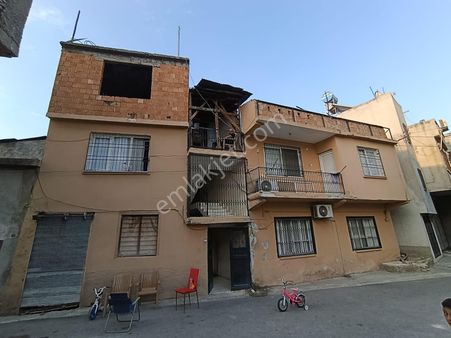 Yüreğir Karşıyaka'da Satılık 2katlı Müstakil