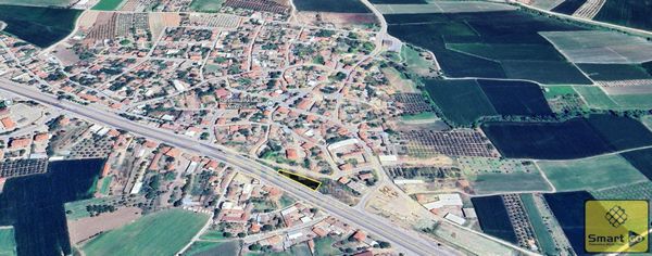 Aksakal'da Karayoluna Cephe 895 M² Köy İçi Satılık Arsa