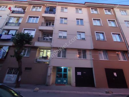 Ömerağa Mah, Asansörlü, 2+1 Satılık Daire + 100 M2 Dükkan