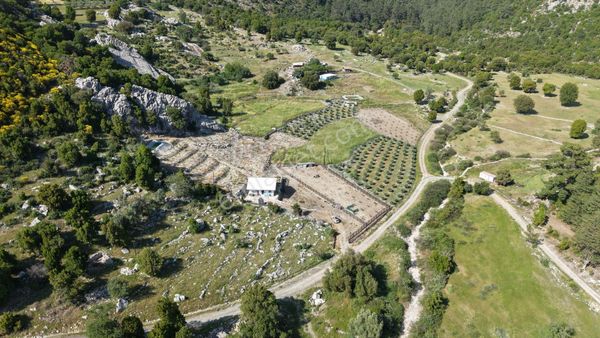 Kumluca İncircik Mahallesinde Satılık Çiftlik-tarla-bahçe