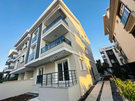 Didim Hisar Mah. 2+1 Daire 3+1 Ayrı Mutfaklı Katta Tek Dublex Satılıktır Binamız Sıfır