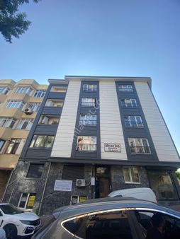 Fatih Kız Taşı Sofular Cadde Üzeri 0 Binadan Daire
