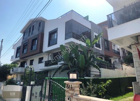 Zeytinalanı Merkezine Yakın Masrafsız Villa Rezerve'den..
