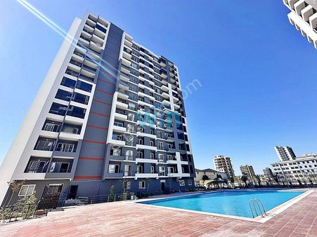 Win'den Tece'de Merkezi Konumda Eksiksiz Site İçinde Satılık 2+1